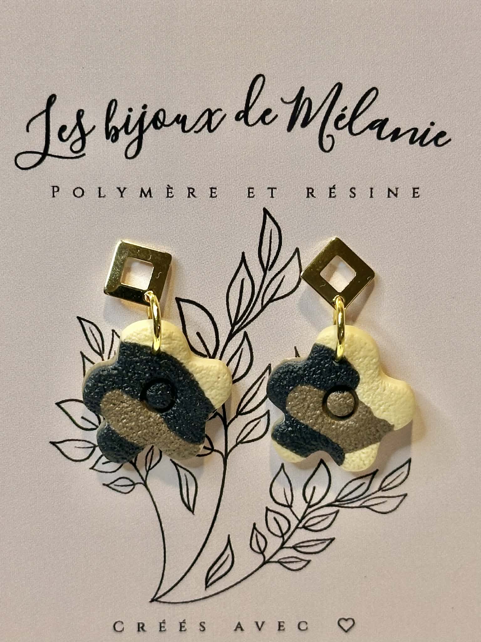 Boucles d'oreilles fleurs pendantes léopard - Fait main