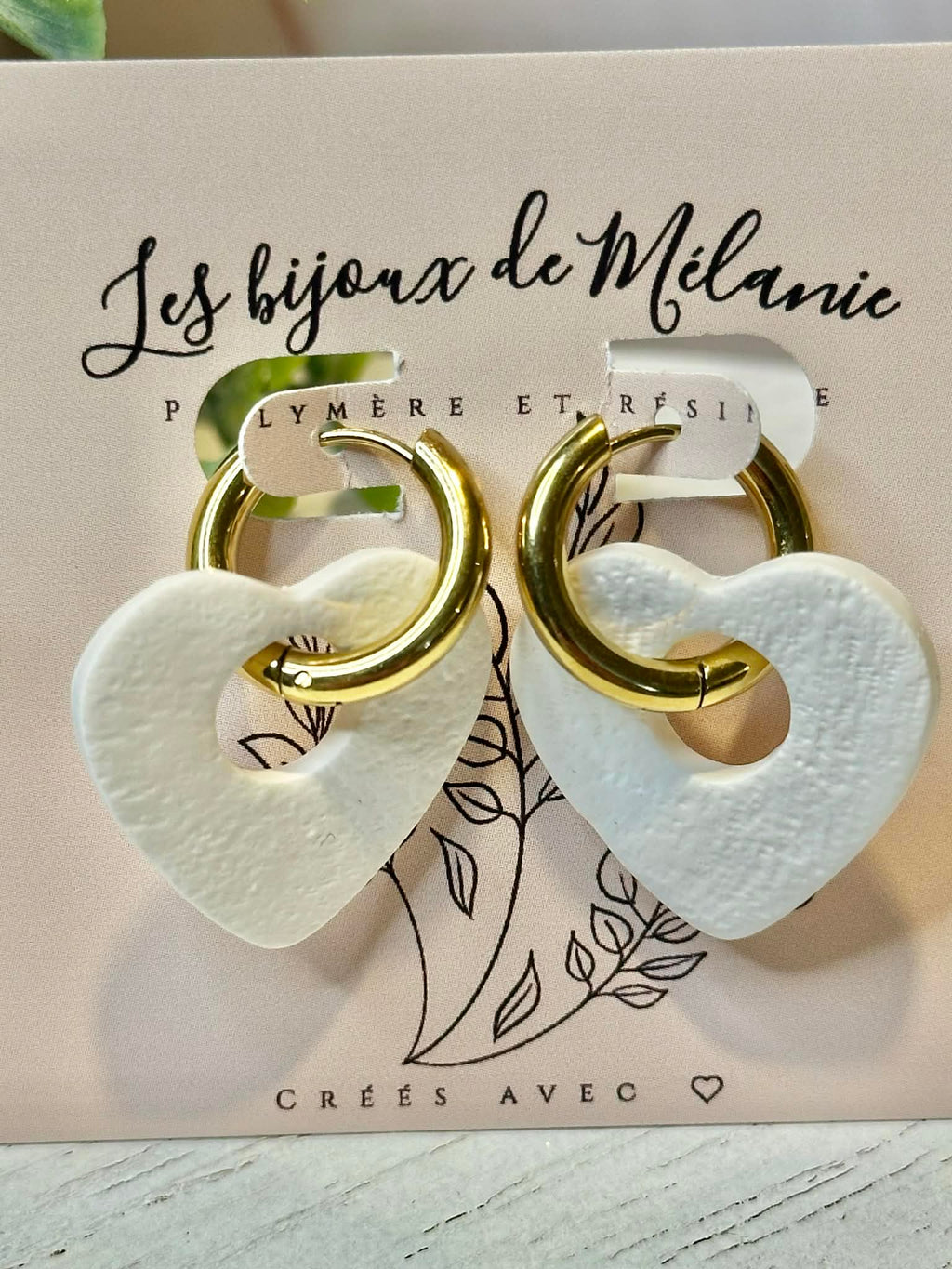 Boucles d'oreilles cœur blanc texturé - Bijoux fait main